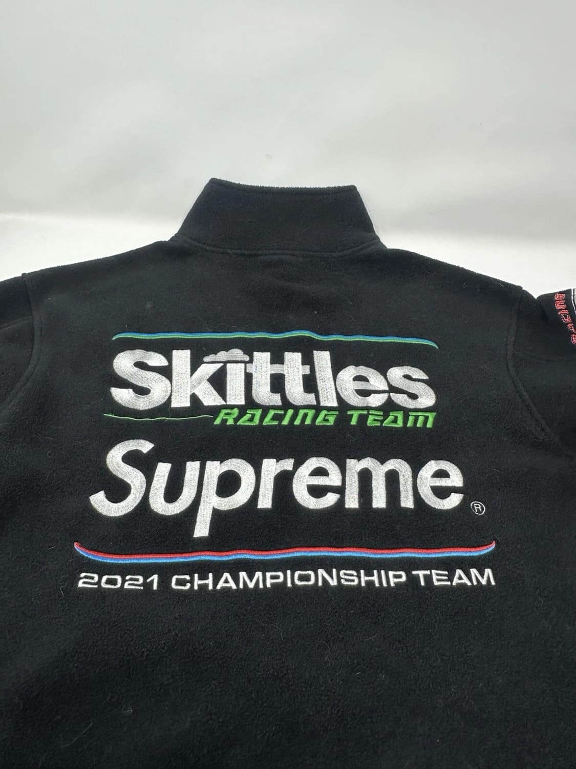 슈프림 x 스키틀즈 폴라텍 자켓 블랙 상품이미지3