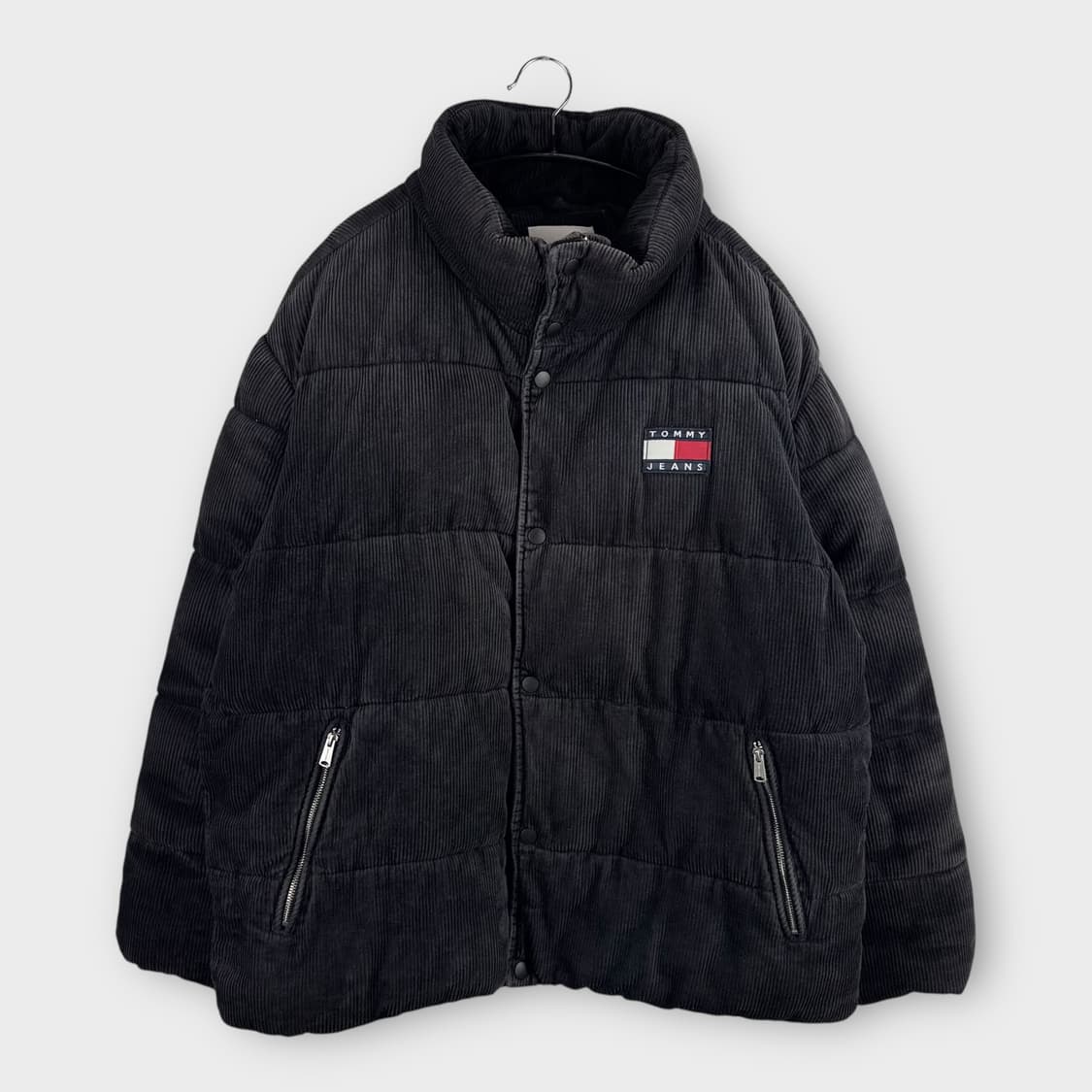 (M) 타미진스 코듀로이 오버핏 푸퍼 패딩 블랙 상품이미지1