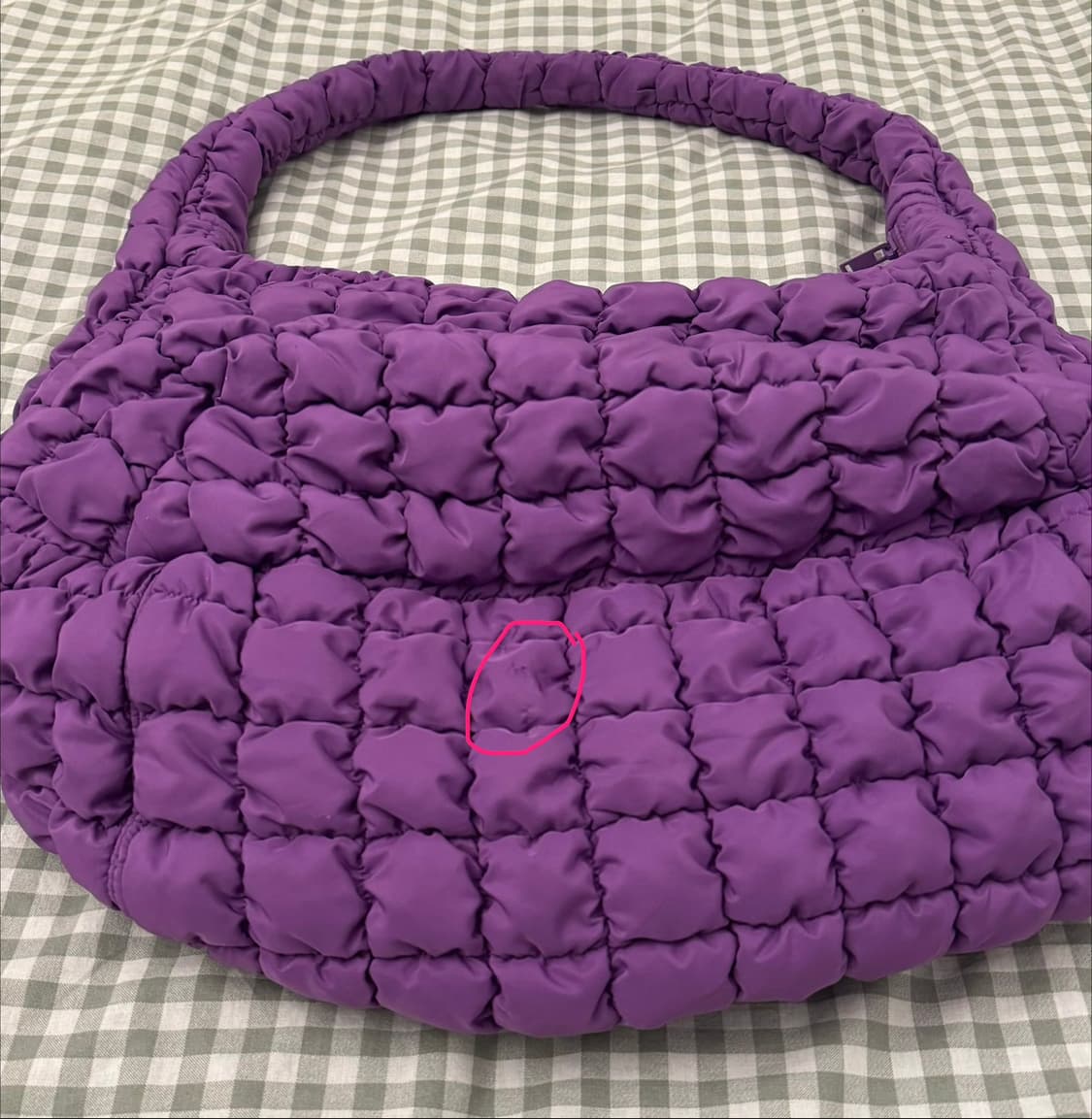 코스COS quilted oversized shoulder bag 상품이미지4