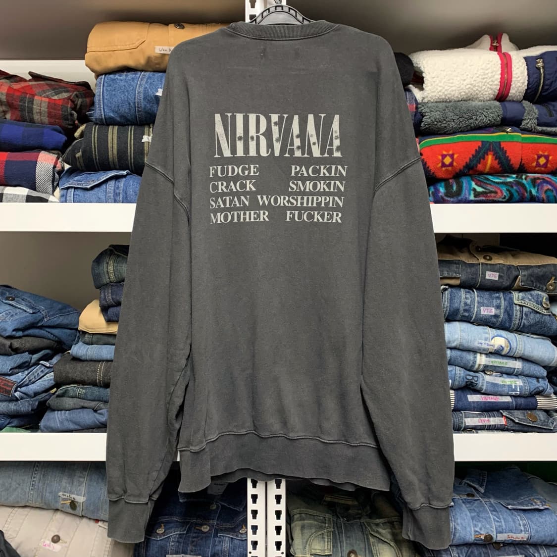[XXL] NIRVANA 프린팅 가먼트다잉 맨투맨 스웻셔츠 상품이미지3