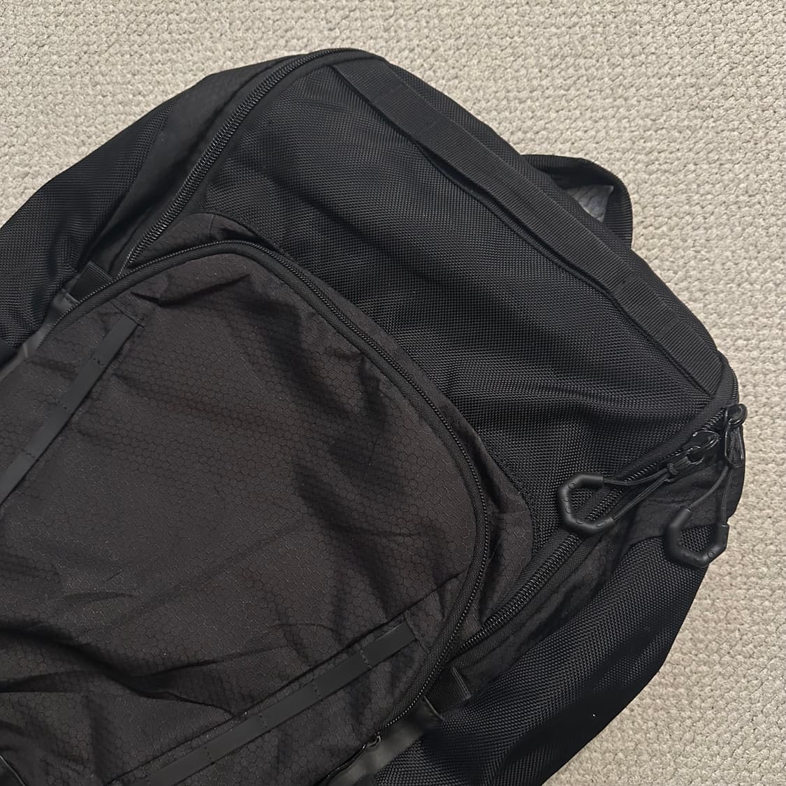 오클리 Oakley 미니멀 아웃도어 백팩  상품이미지3