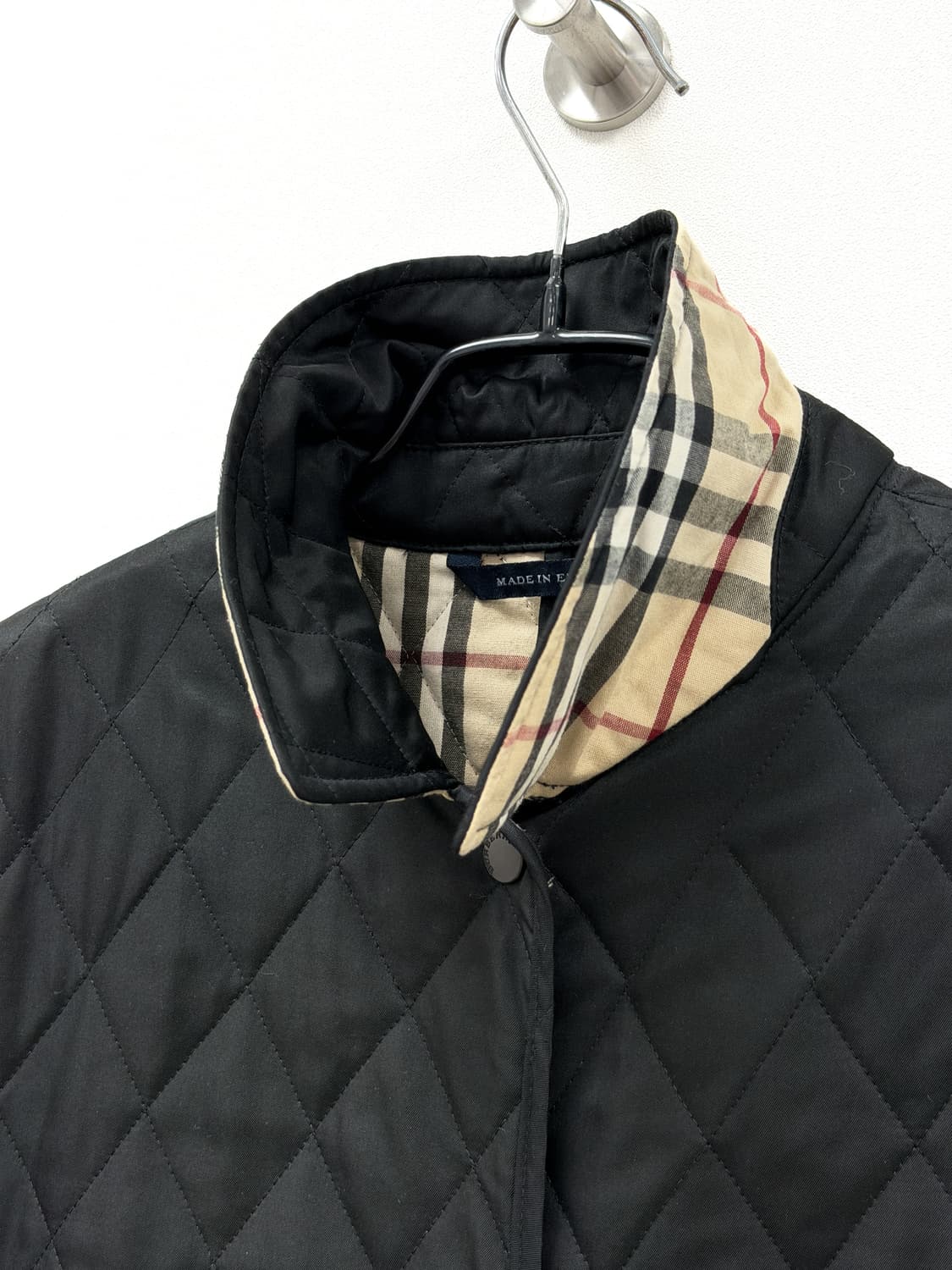 버버리 런던 다이아 퀼팅 롱 자켓 상품이미지4