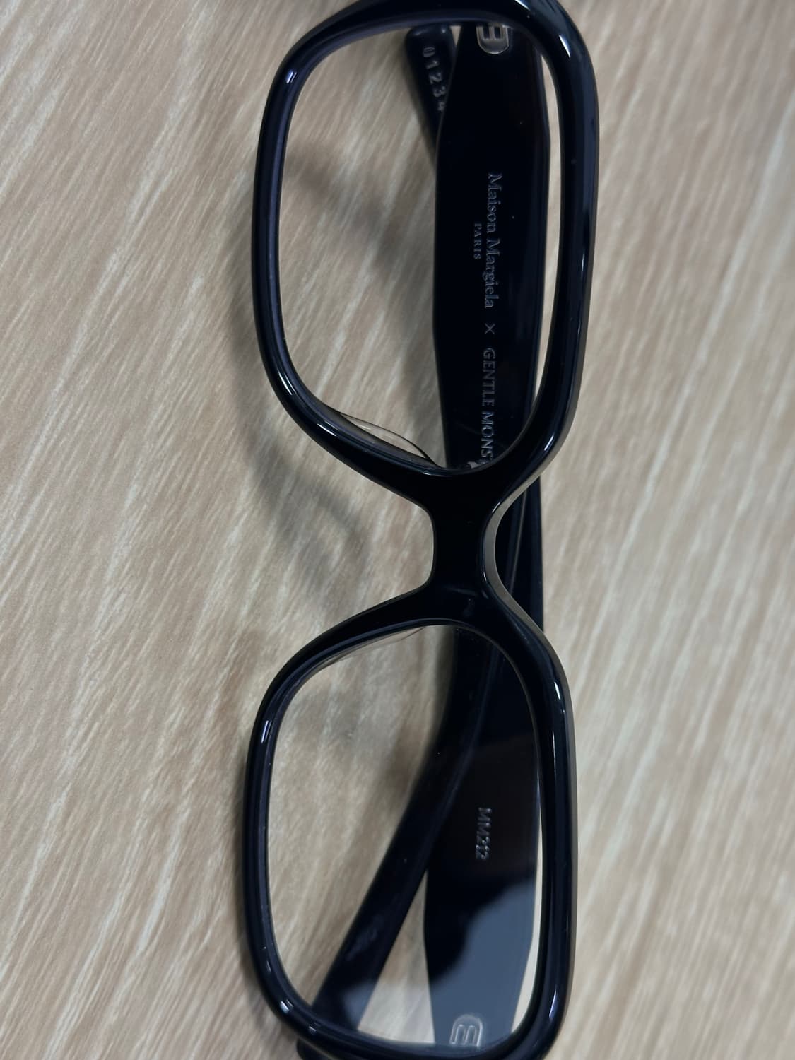 젠틀몬스터x마르지엘라 MM212 블랙 클리어 상품이미지2