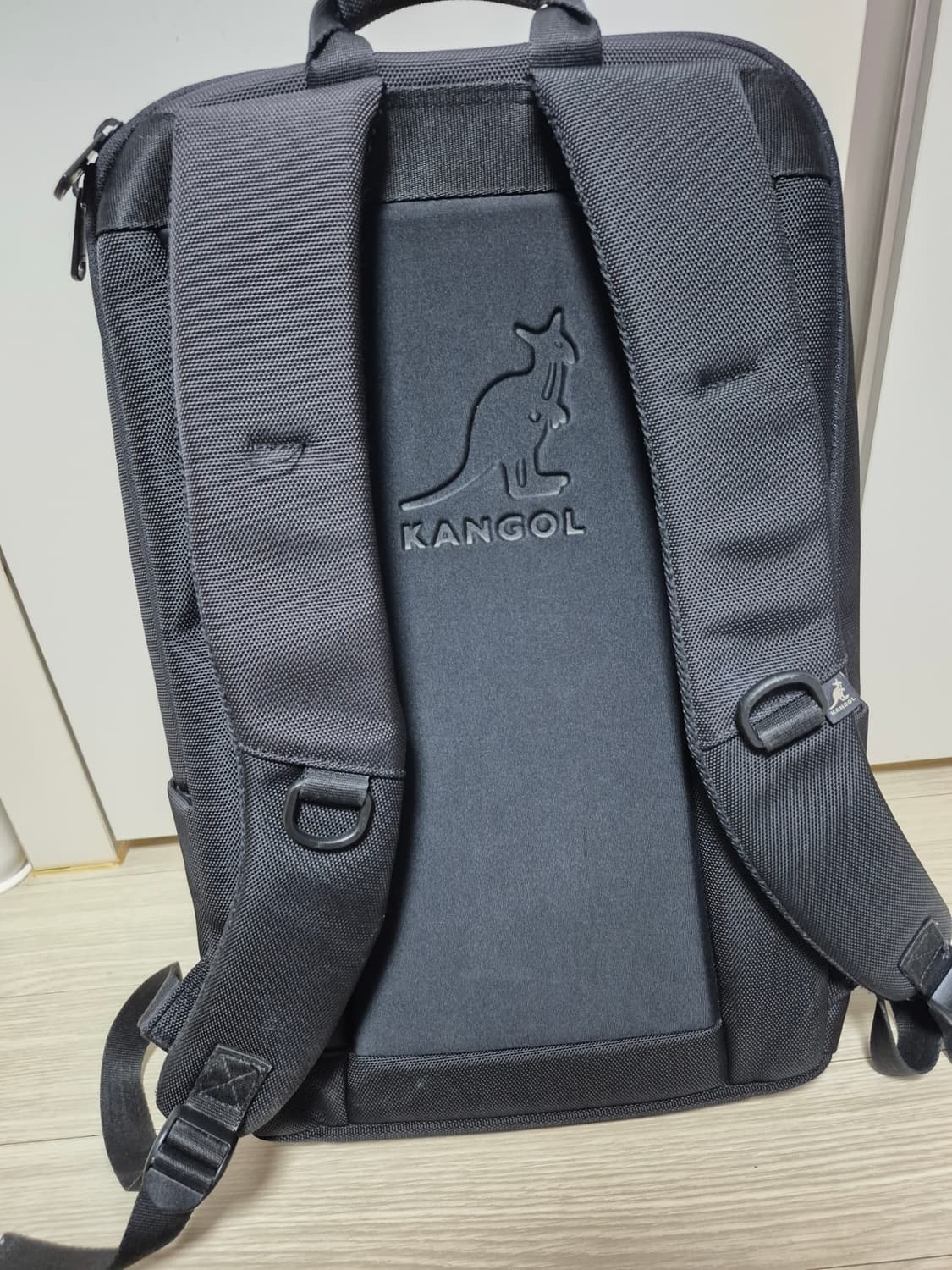 캉골 정품 백팩 가방 판매합니다 상품이미지3