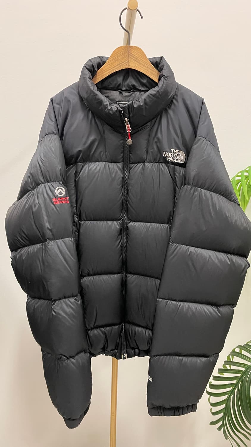 노스페이스 800 서밋시리즈 구스다운 상품이미지1