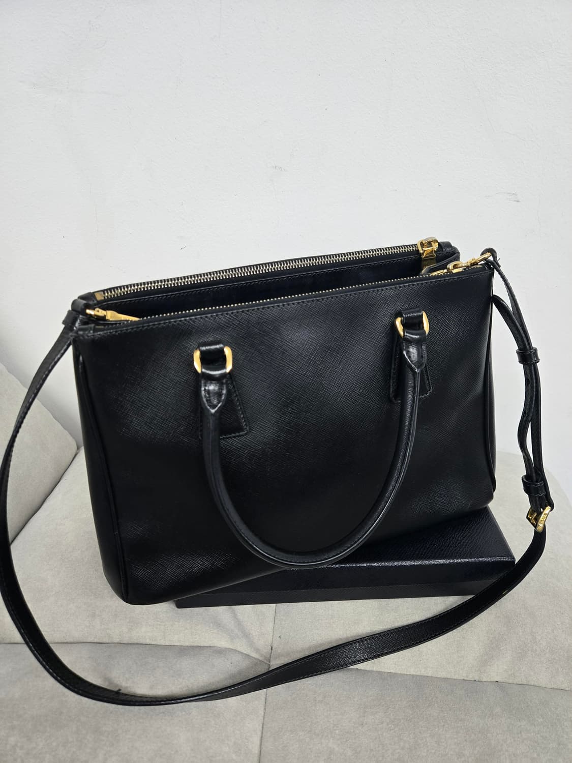 [보증서 정품]프라다 사피아노 토트 숄더백 상품이미지3