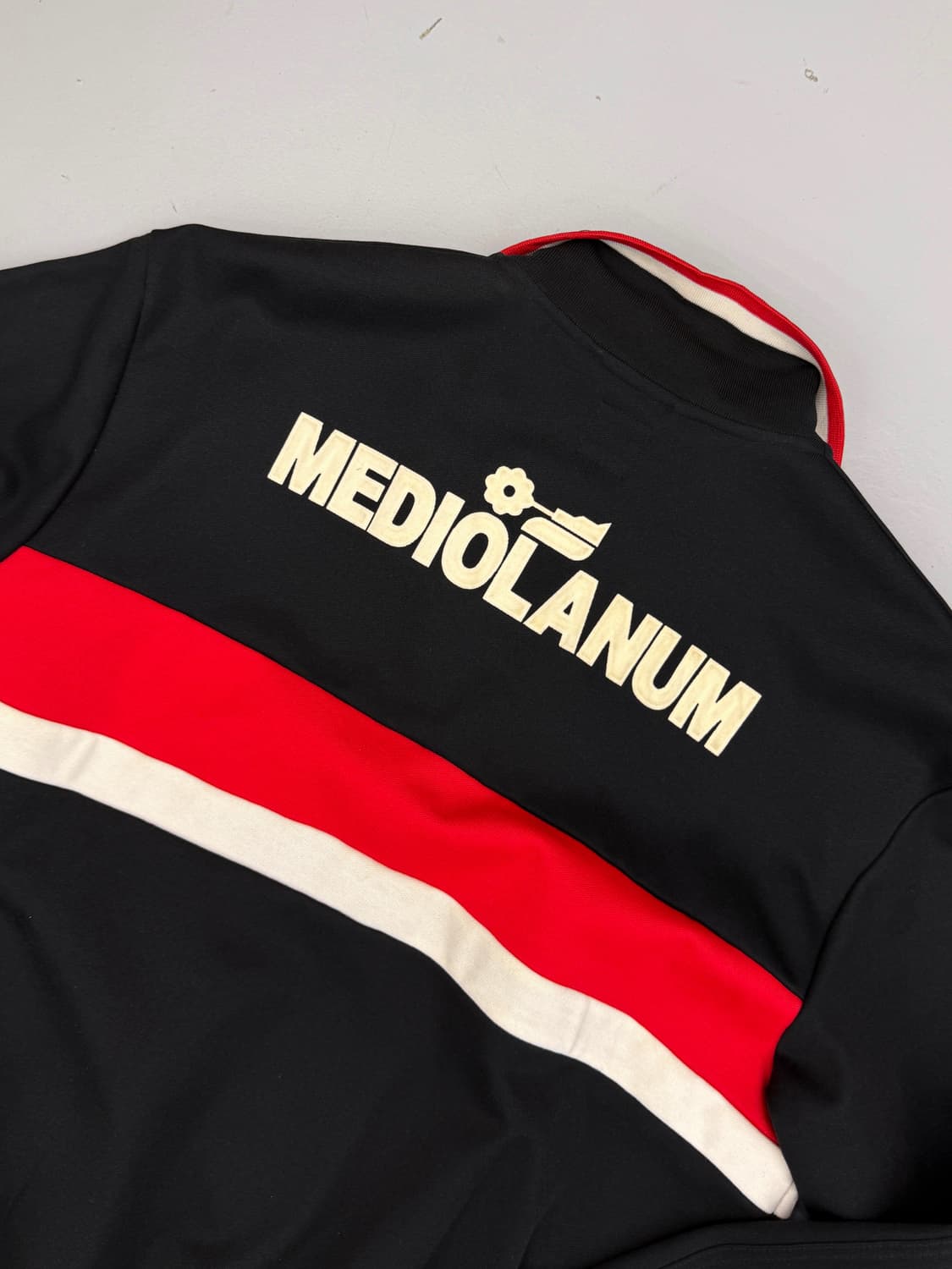 아디다스 루즈핏 AC 밀란 메디오라눔 파이어버드 트랙 져지  상품이미지4