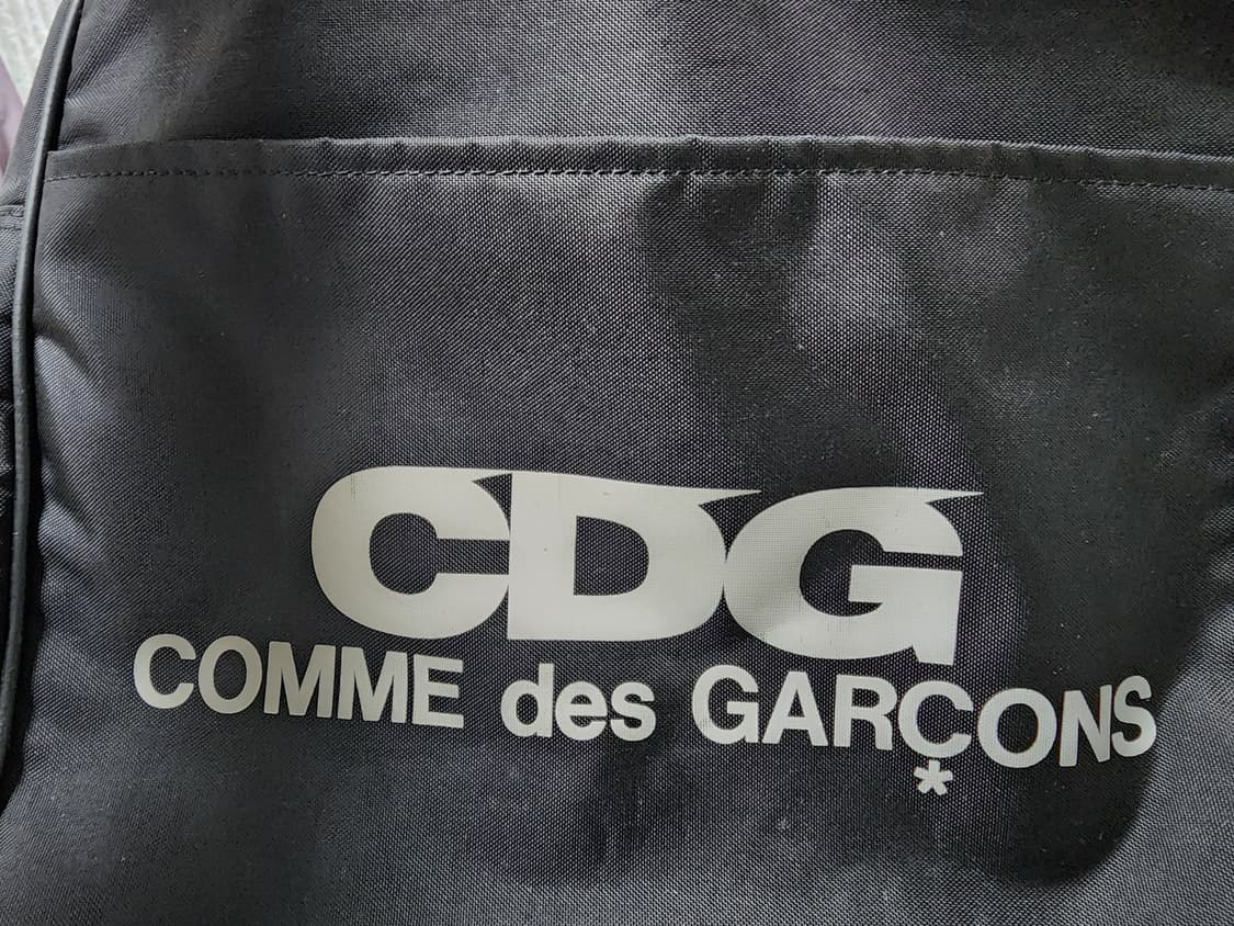 CDG 숄더백 블랙 상품이미지3