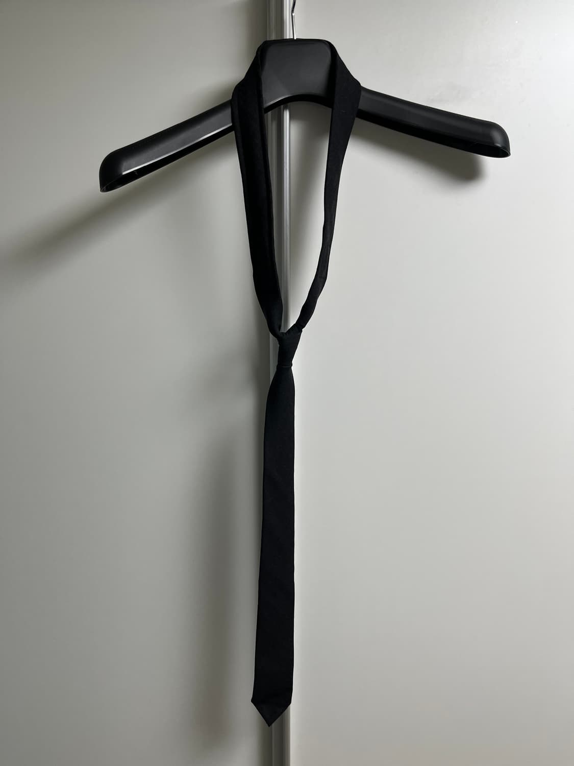 톰브라운 차콜 타이 상품이미지1