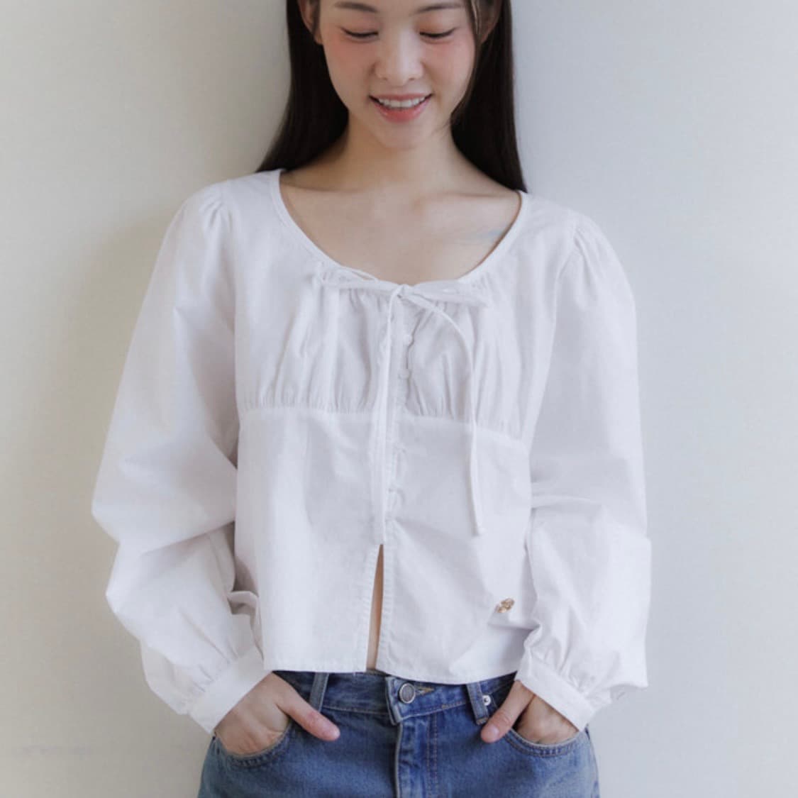 23FW 미착용 아노에틱 롱슬리브 리본 퍼프 블라우스 상품이미지1