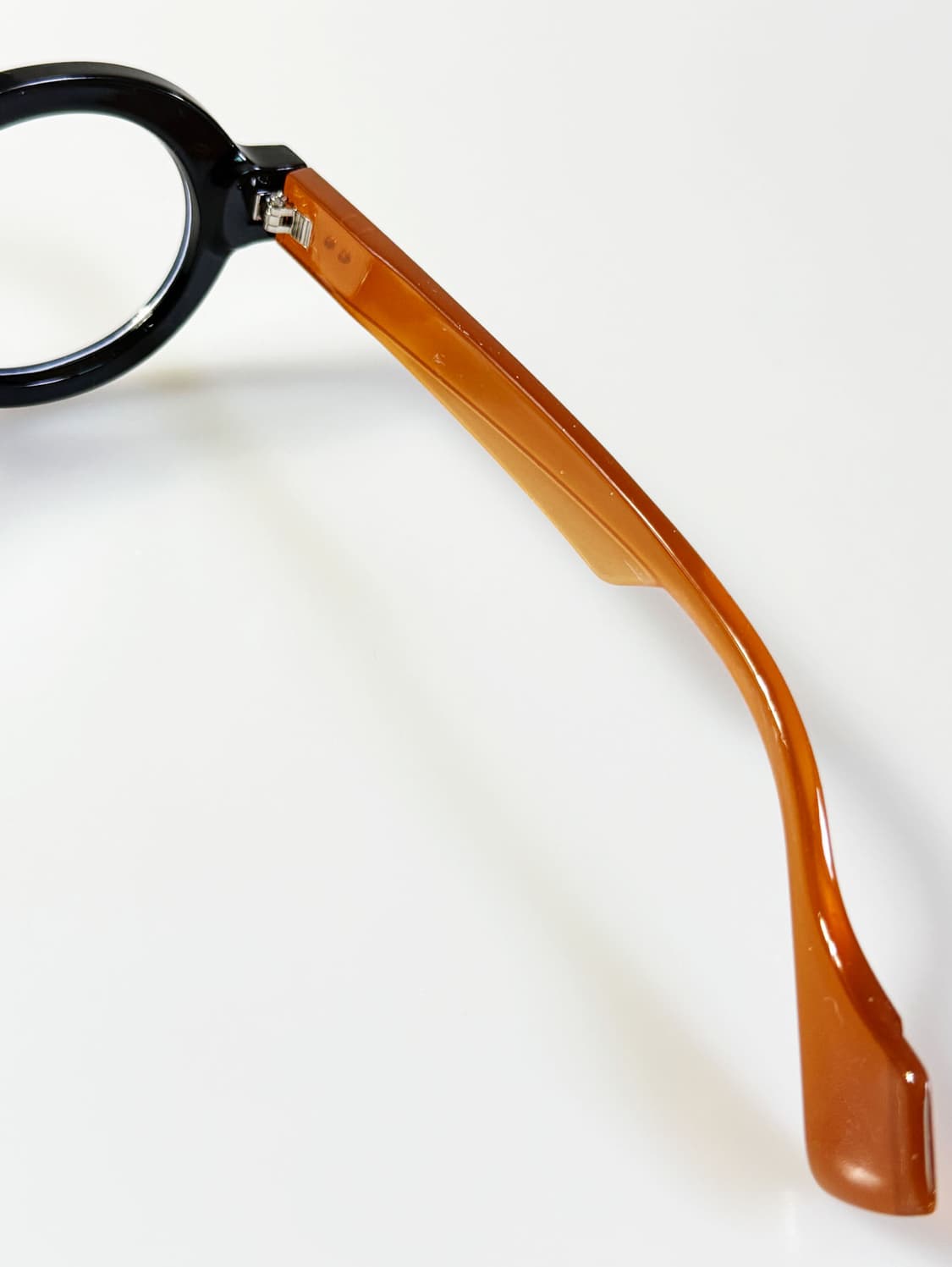 볼드 라운드 키홀 브릿지 투명 틴트 빈티지 선글라스 상품이미지6