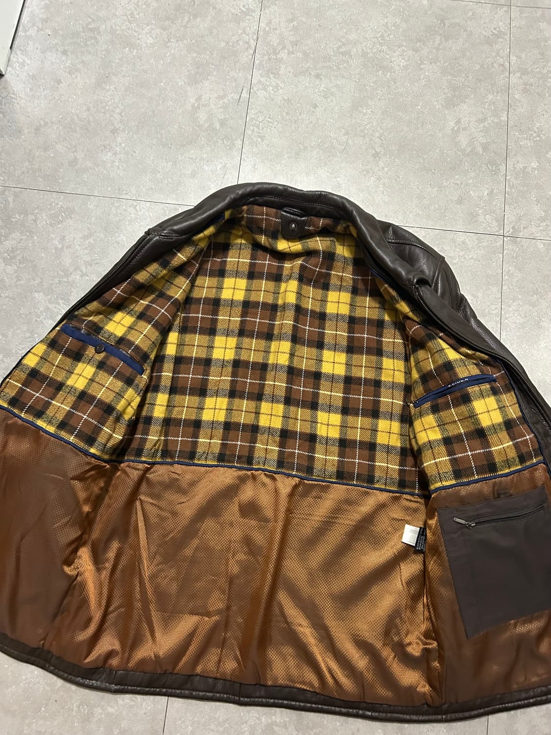 90s 베로꾸오이오 소가죽 블랑켓  빈티지 레더자켓 100size   상품이미지4