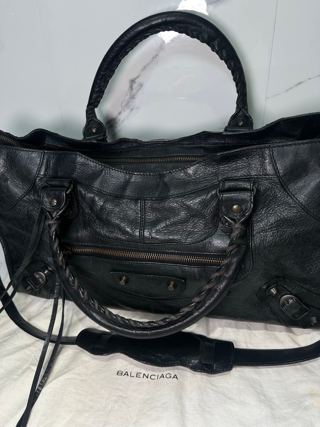 [A+ 정품] 발렌시아가 시티 모터백 파트타임 블랙 상품이미지3