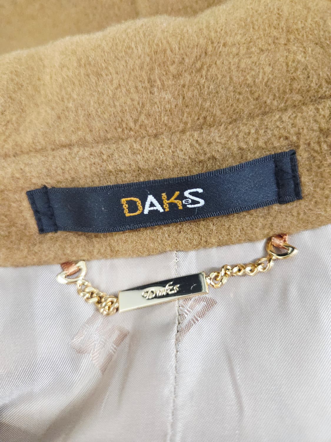 DAKS 닥스 울 100% 시그니처 체크 카멜 코트 상품이미지7