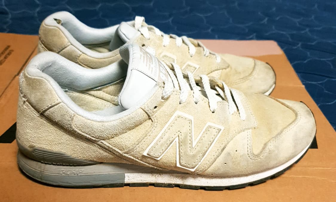 뉴발란스 996 클래식 스웨이드 스니커즈 베이지 (250) 상품이미지1