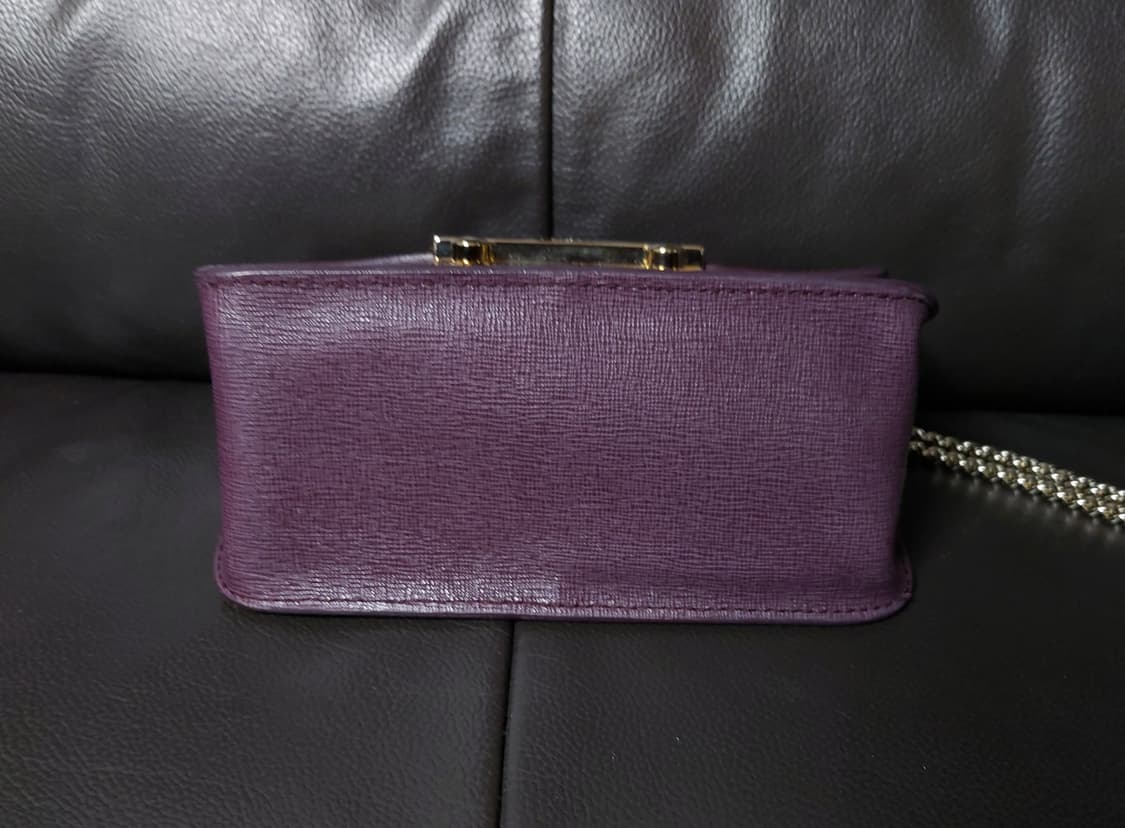 FURLA Julia 체인 퍼플 사피아노 레더 미니 크로스바디 백/숄더백 상품이미지5