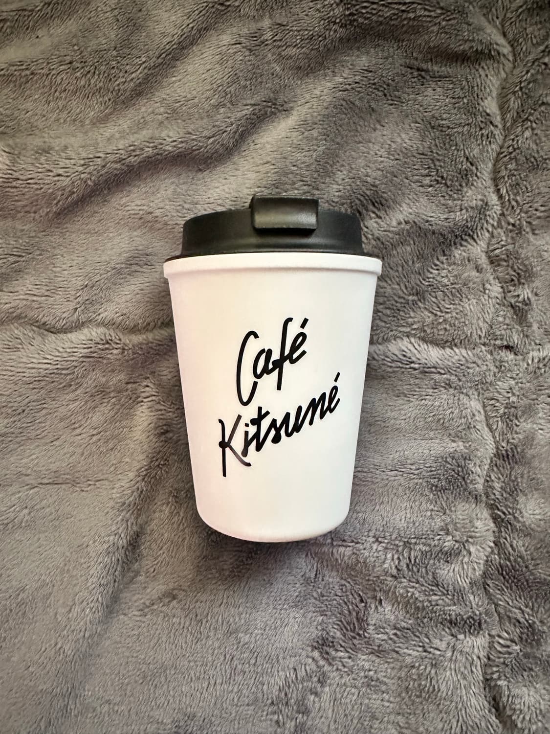 메종키츠네 플라스틱 텀블러 상품이미지1