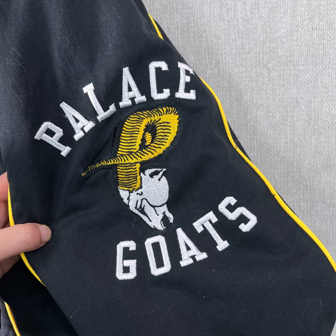 105 팔라스 22ss 고트 바시티 자켓 상품이미지6