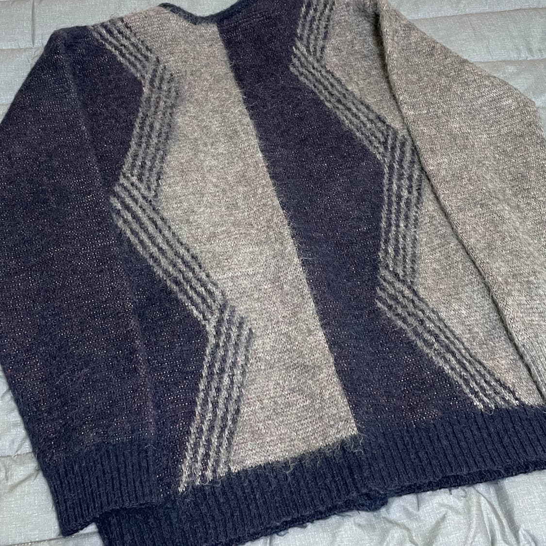 니들스 모헤어 빠삐용 가디건 상품이미지4