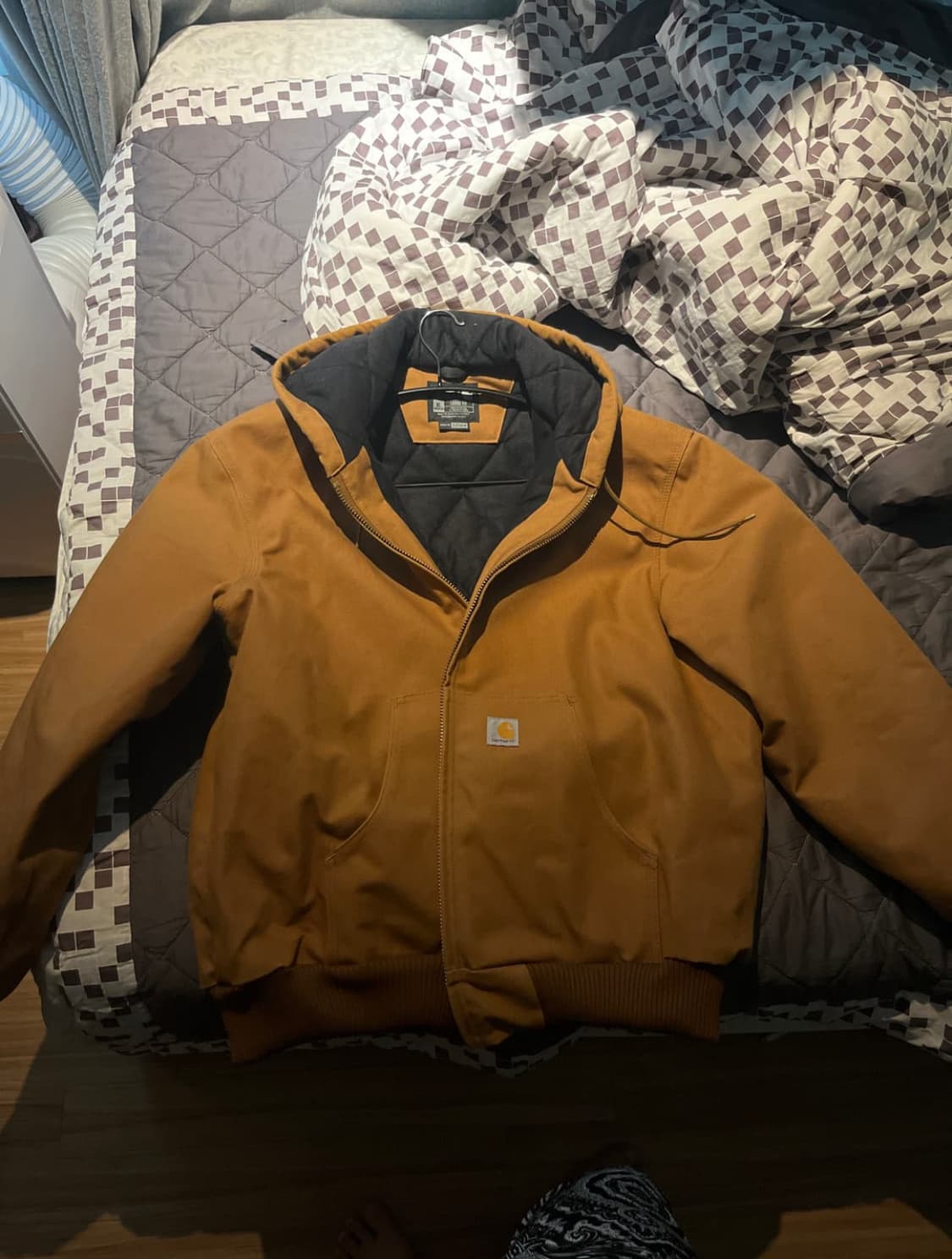 Carhartt Loose Fit brown jacket (s급) 상품이미지1