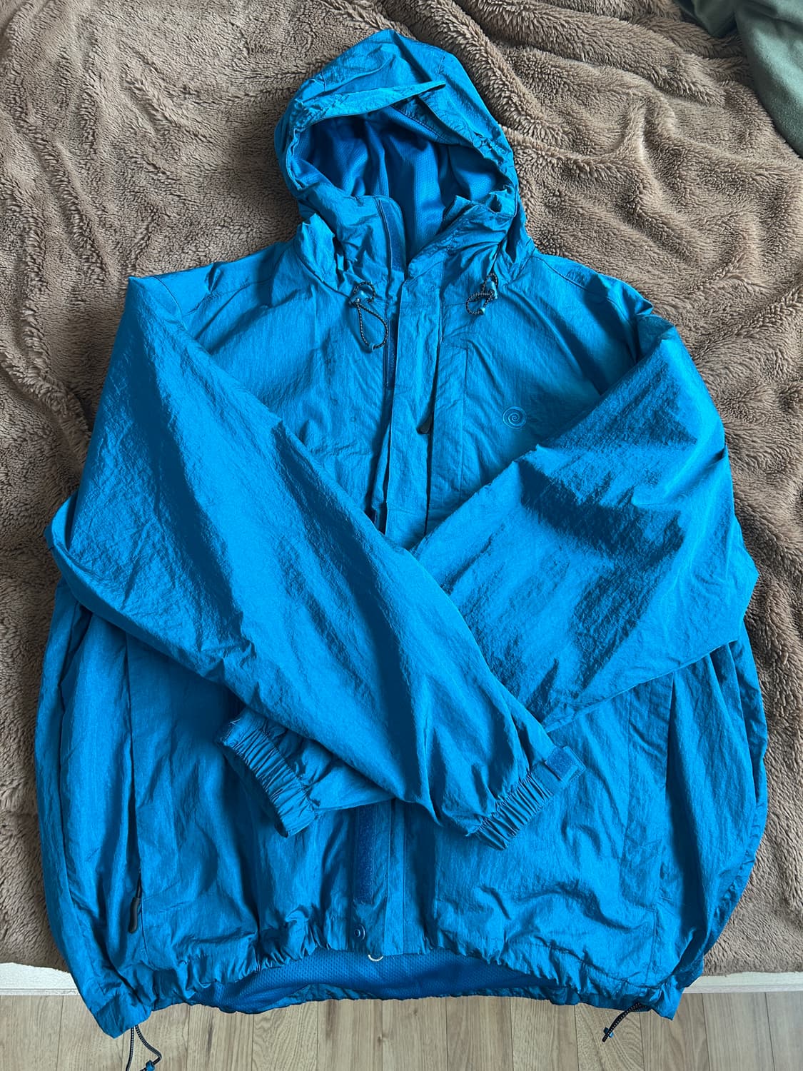 트래블 고프 후드 윈드 브레이커 사파이어 블루 m사이즈 상품이미지1