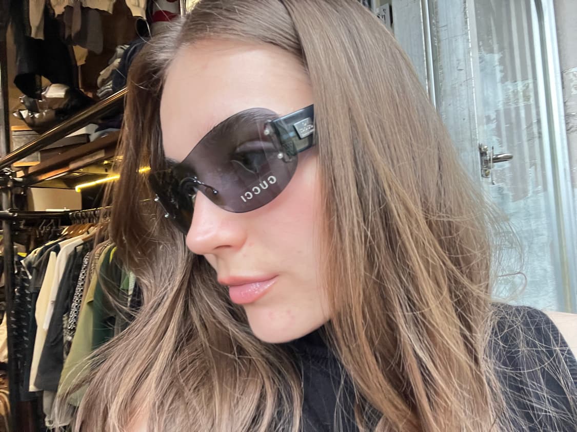 GUCCI 90'S 쉴드 선글라스 GG2448/N/S L11B 상품이미지1