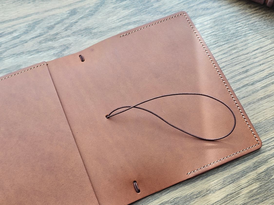 트래블러스 노트 스타일 트라이폴드 가죽 커버 A6 상품이미지8