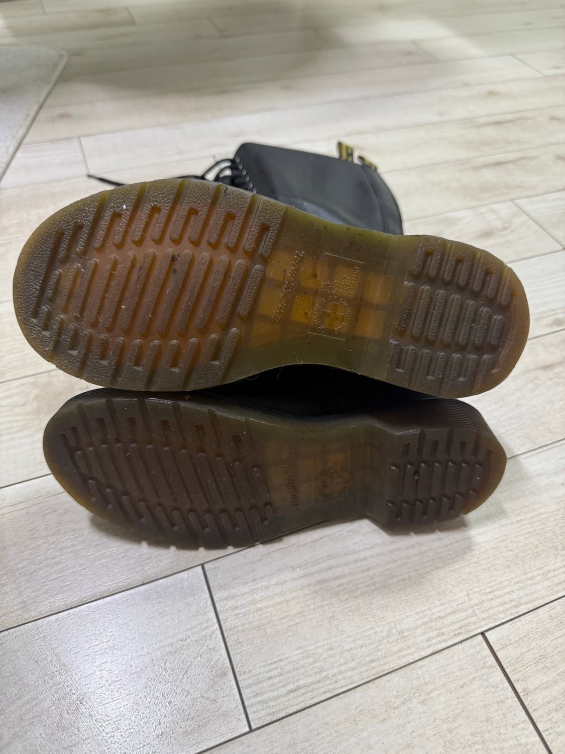 닥터마틴 20홀 UK3 상품이미지4