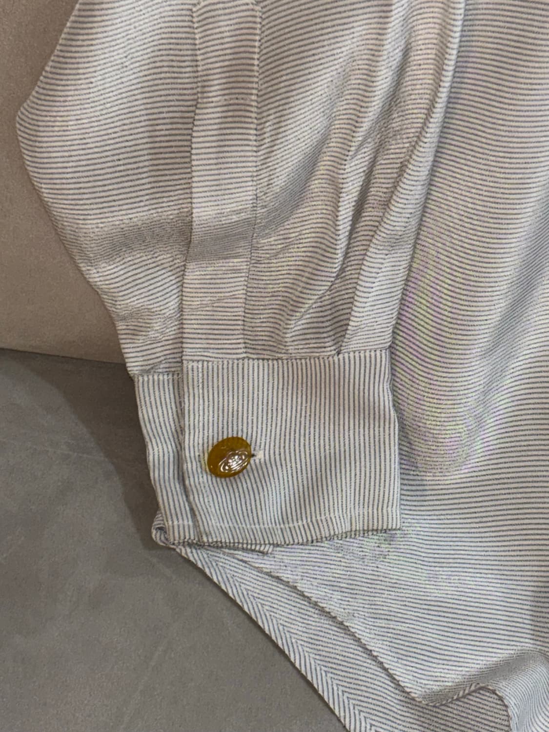 Old Vivienne Westwood ITALY shirt 상품이미지3