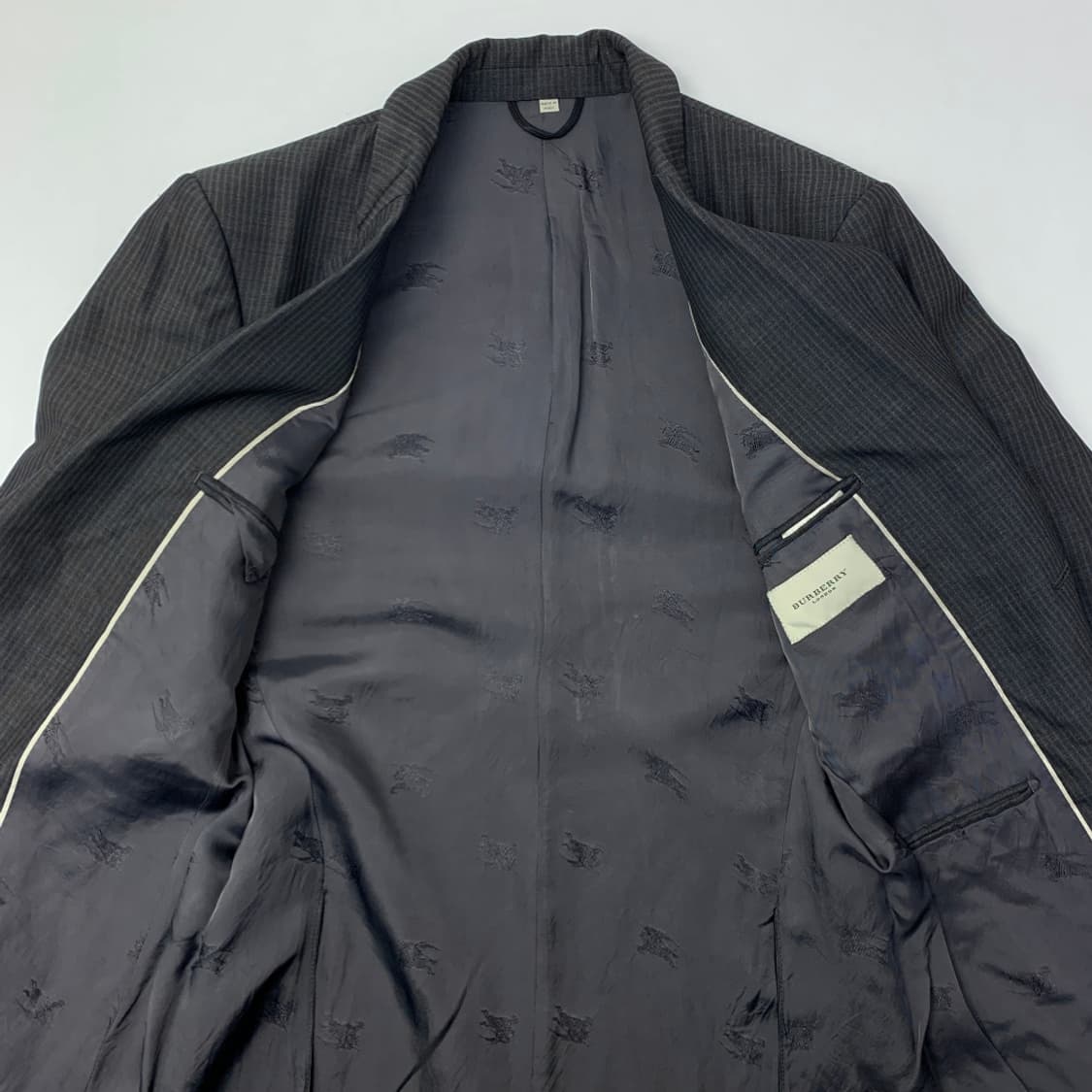 [48/정품] 버버리 블레이저 자켓 상품이미지3