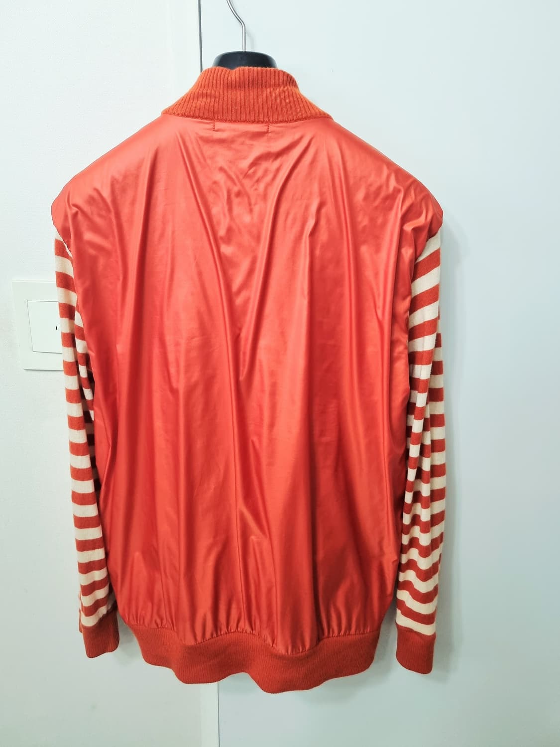 엠유스포츠 정품 자켓 105사이즈 상품이미지2