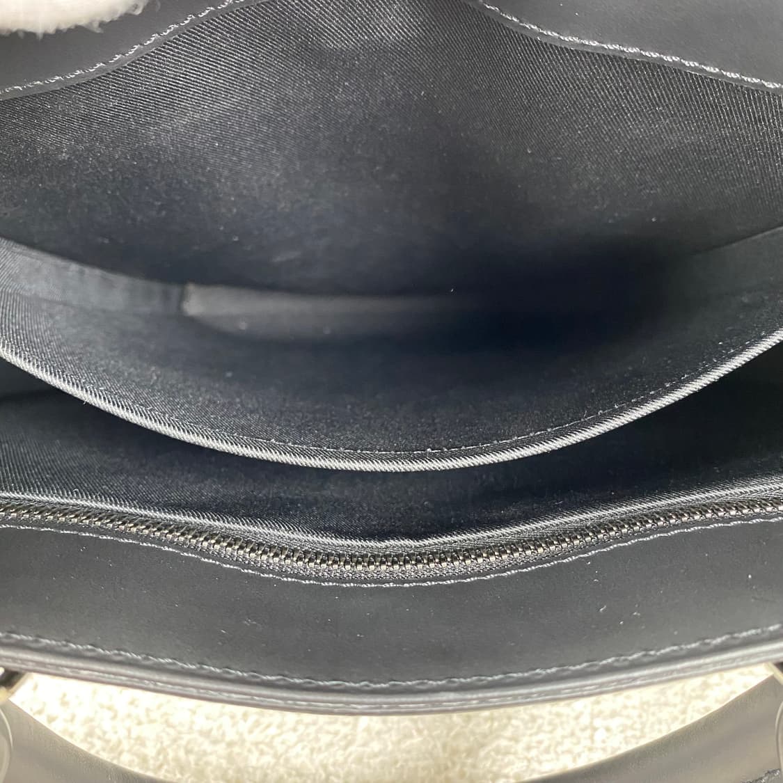 루이비통 서류가방 삭플라 토트백  상품이미지10