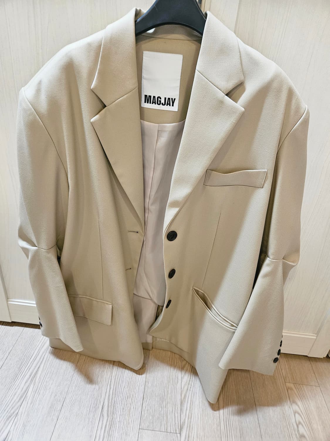 매그제이 베이지 루즈핏 자켓 상품이미지2