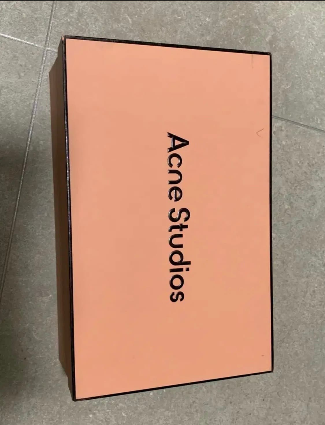 아크네 스튜디오 벨로우 텀블드 로우탑 스니커즈 Off White 40 상품이미지2