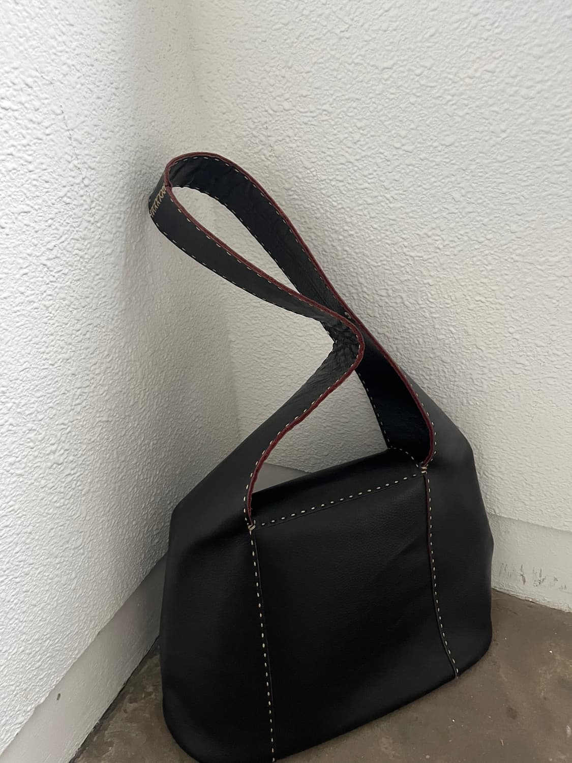 Vintage 리얼레더 빅숄더백 상품이미지9