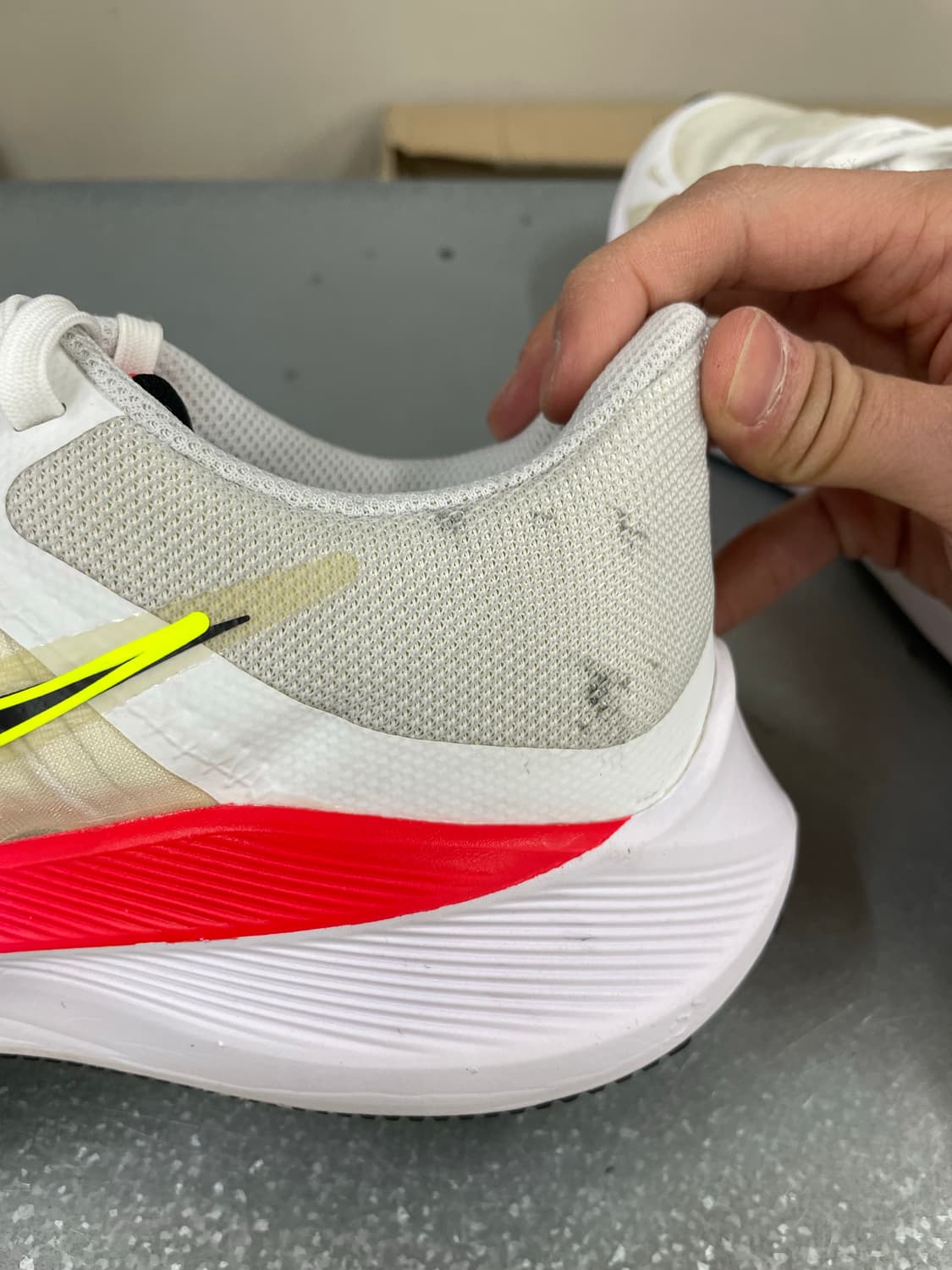 나이키 줌 윈플로 8 260 상품이미지8