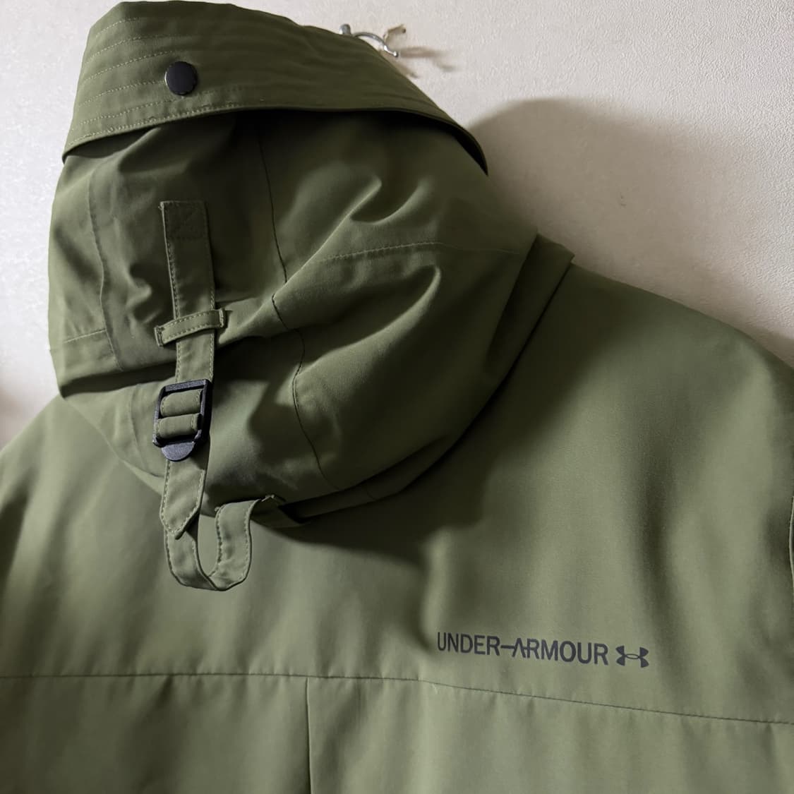 언더아머 오리털 야상 집업 다운 점퍼 L (남성 105정도) 상품이미지4