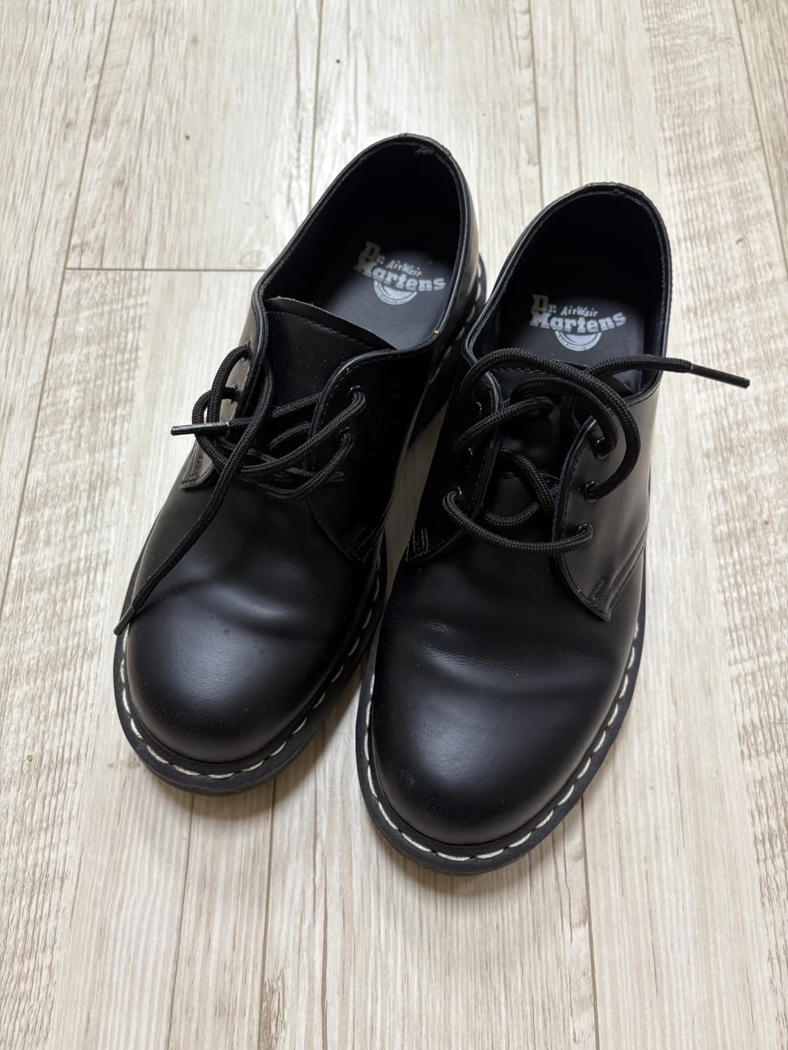 닥터마틴 1461 3홀 ws 스무스 260 상품이미지1