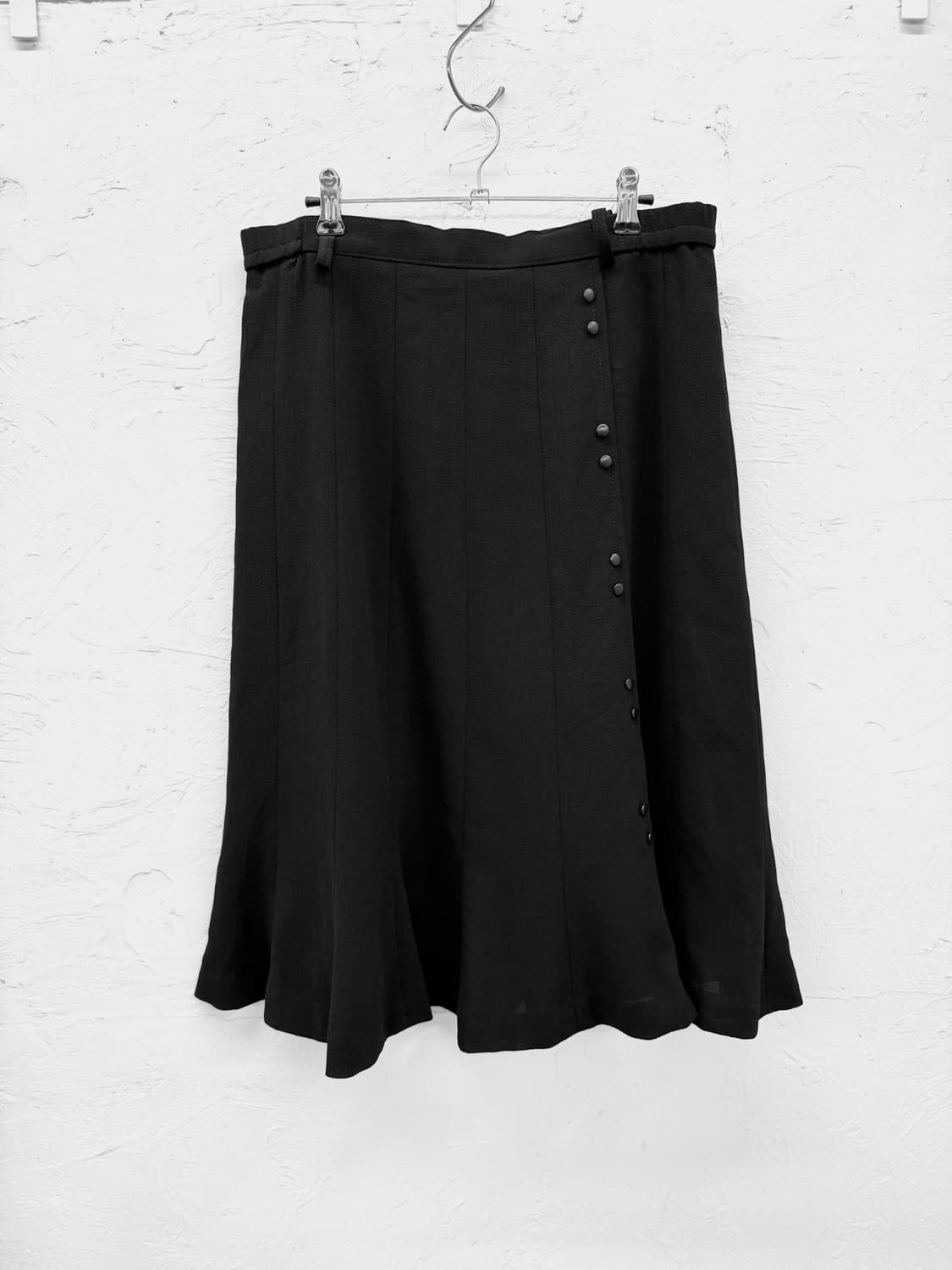 JPN 버튼 스커트 상품이미지1