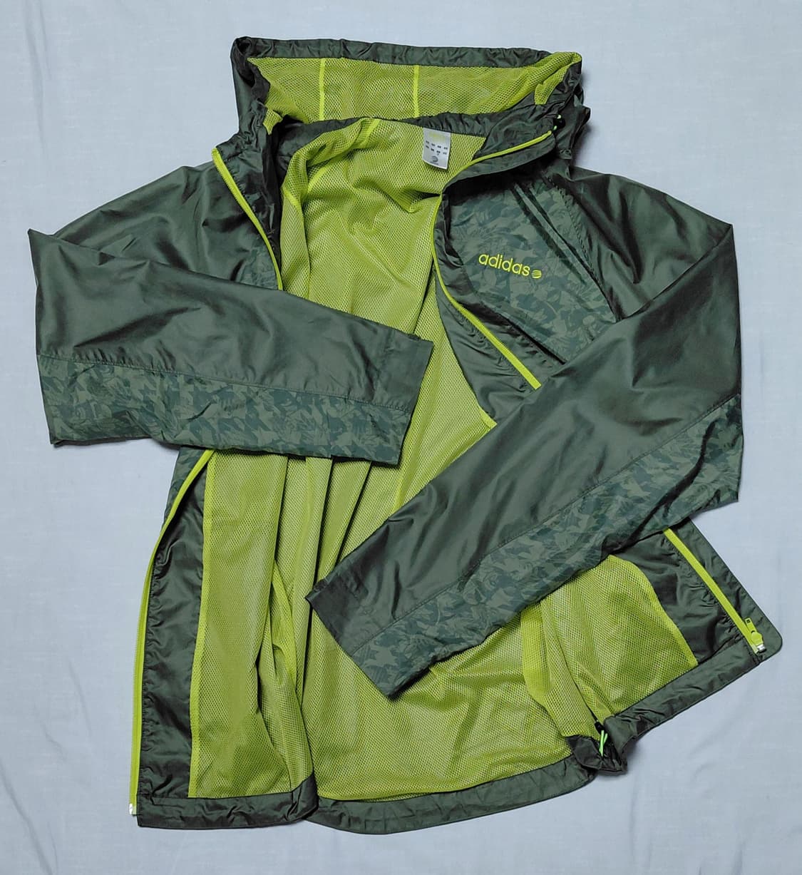 [XO/105-110] 아디다스 네오 빈티지 카키 하운드투스 바람막이 상품이미지4