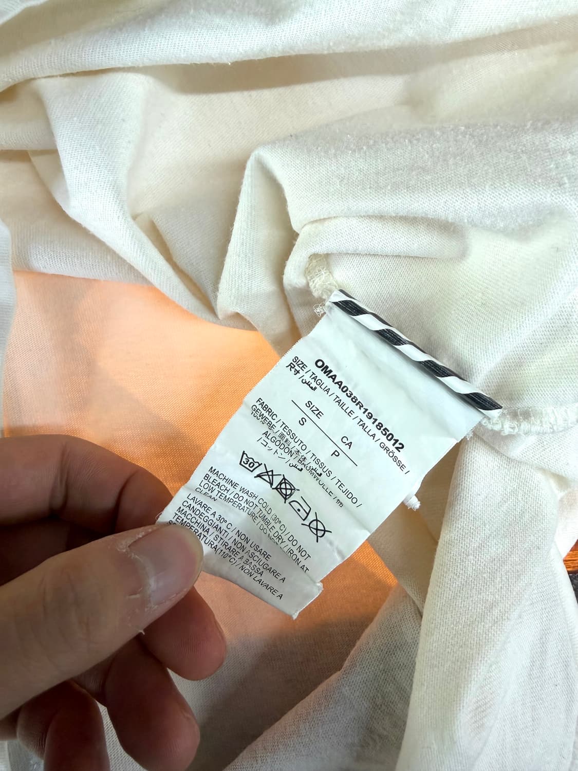 S/ 오프화이트 유화 백로고 반팔티 상품이미지8