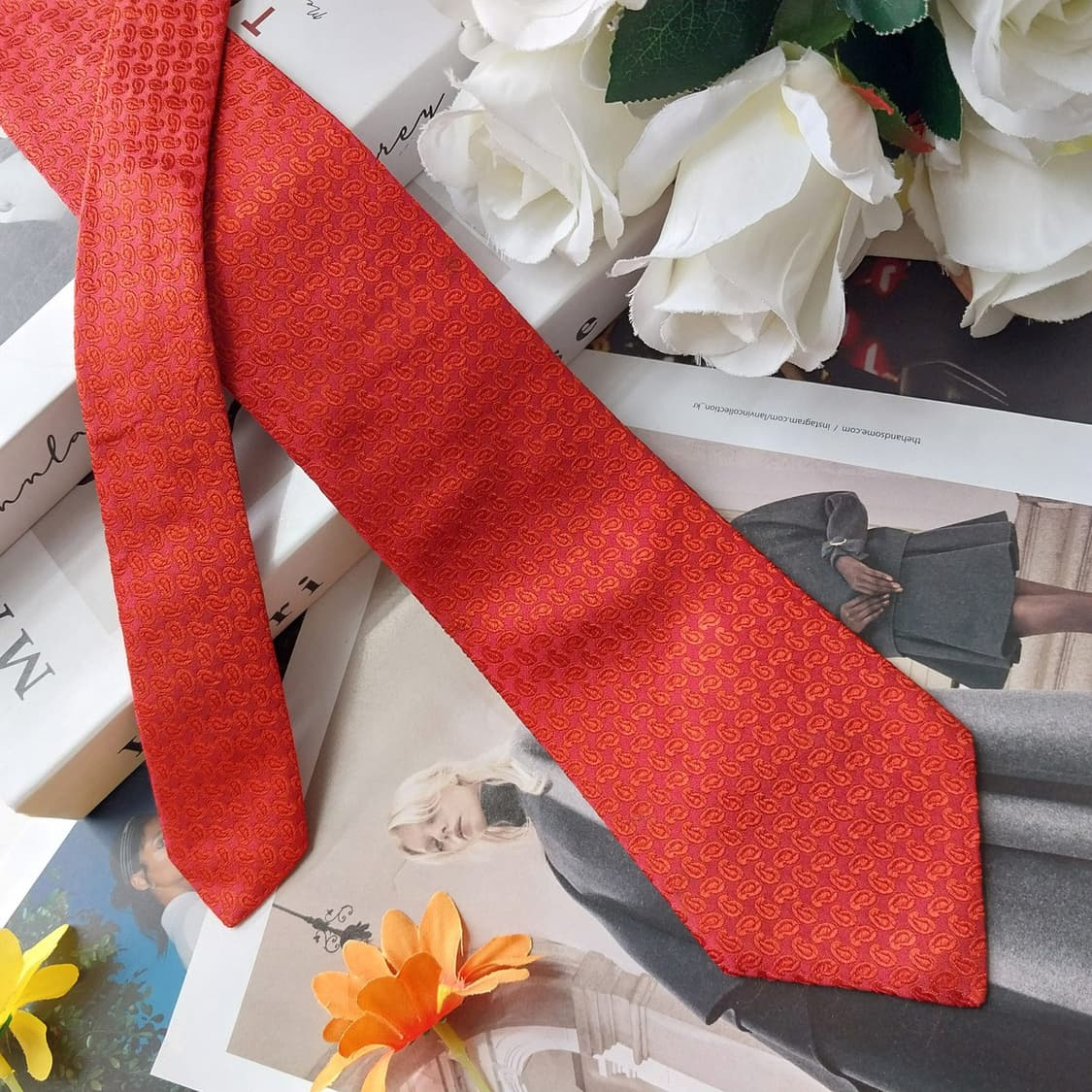 에트로 실크 레드 페이즐리 자수 넥타이 8.7cm A등급 K2570
 상품이미지3