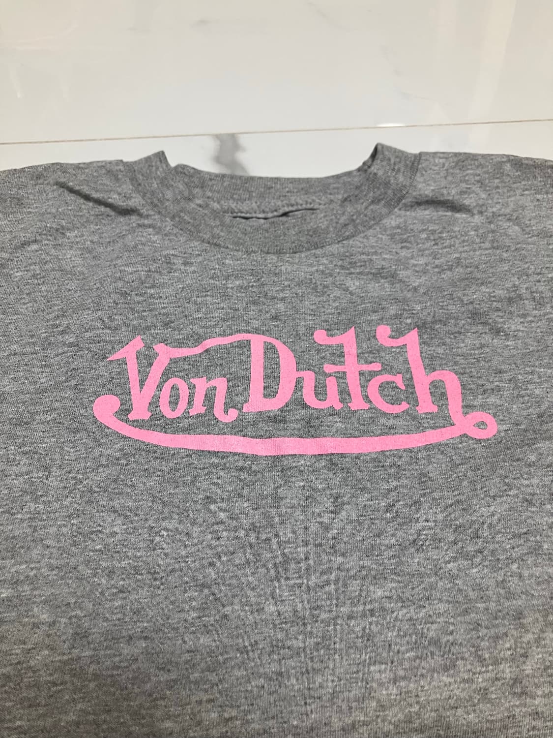 본더치 Y2K 그레이 핑크 로고 반팔티  상품이미지2