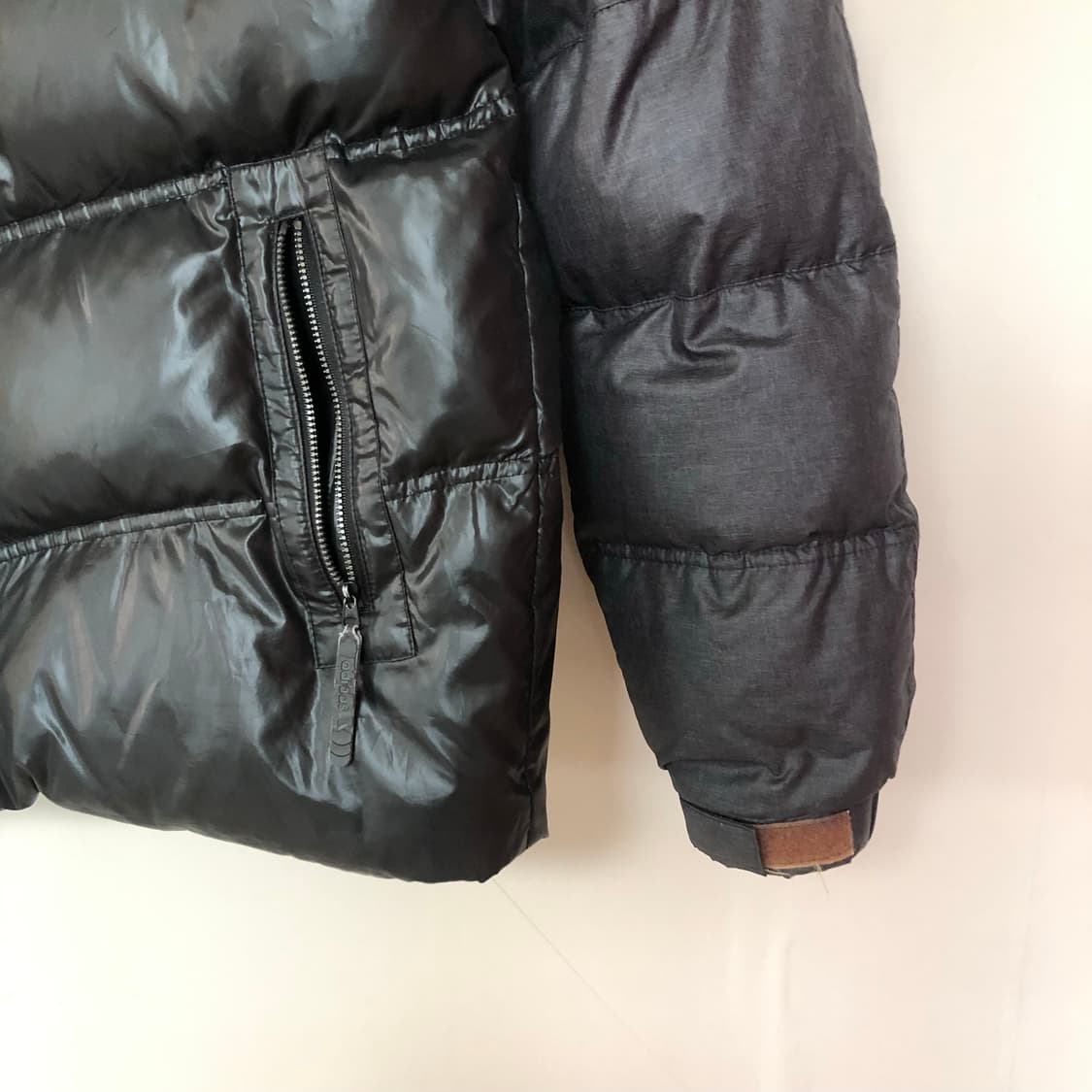 Vintage 💿 adidas black paddin 상품이미지4