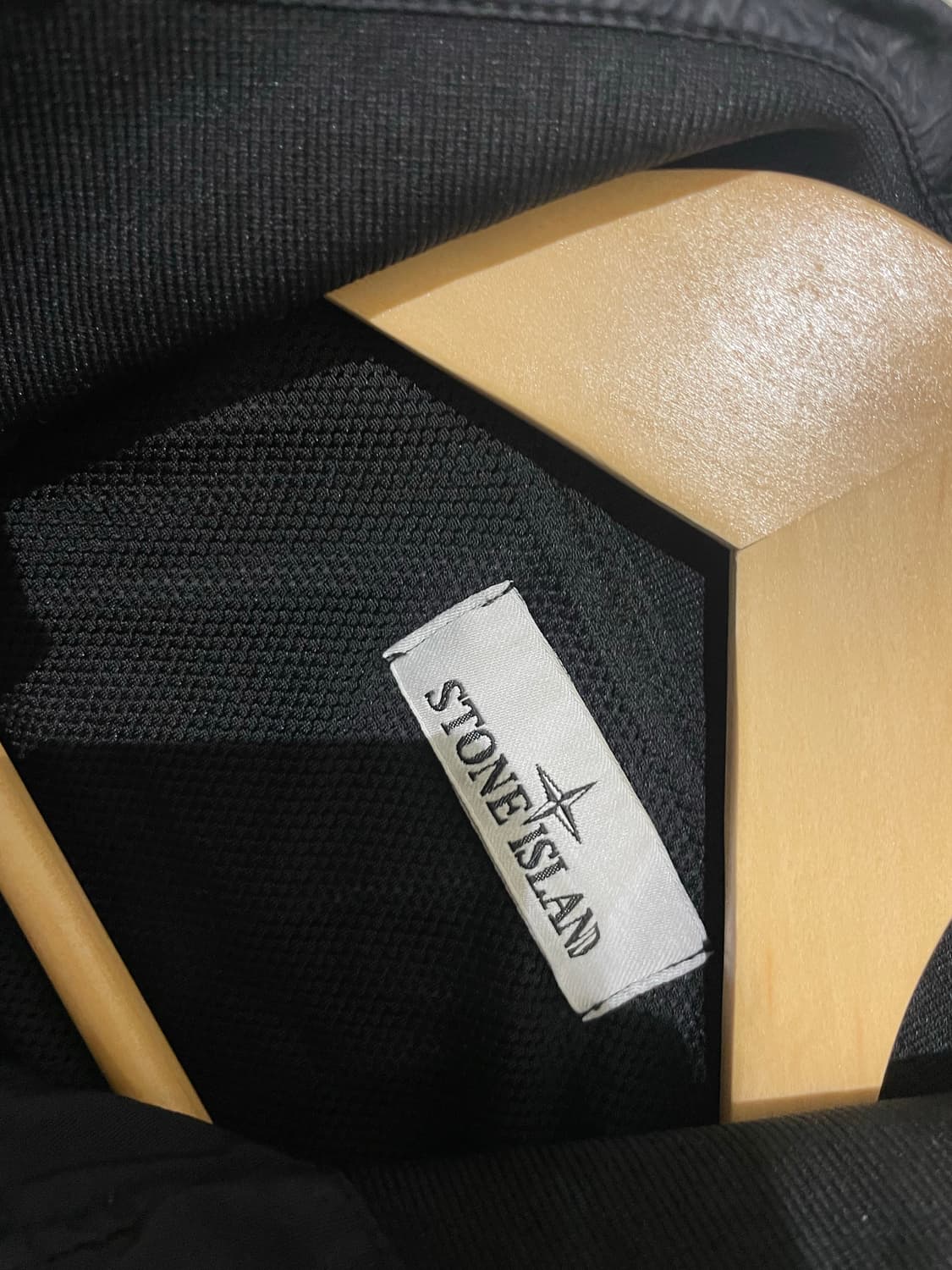 스톤아일랜드 크링클랩스 바람막이 자켓 24fw 상품이미지5