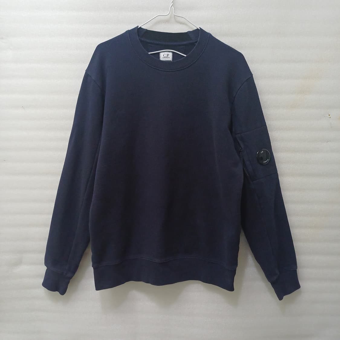 정품 CP 컴퍼니 렌즈 맨투맨 라운드 티 남성 M 봄 가을 사랑봉봉 상품이미지1