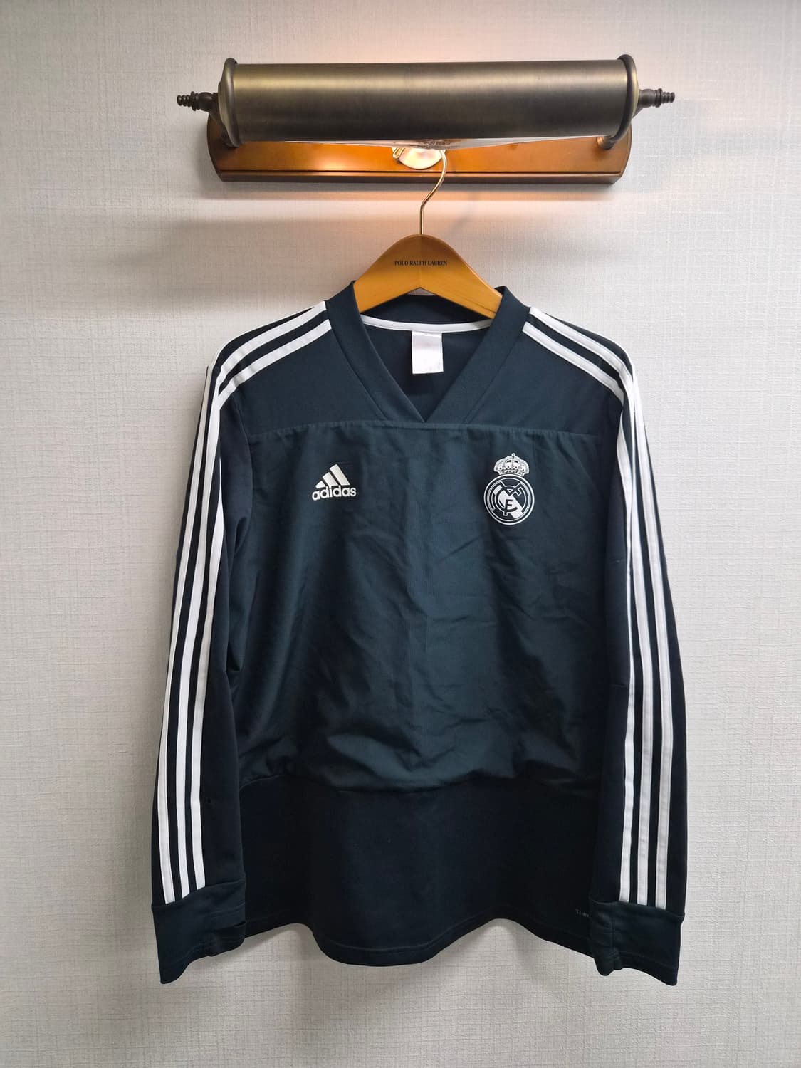 2XL) 아디다스 18-19시즌 레알마드리드 트레이닝 탑 팝니다 상품이미지1