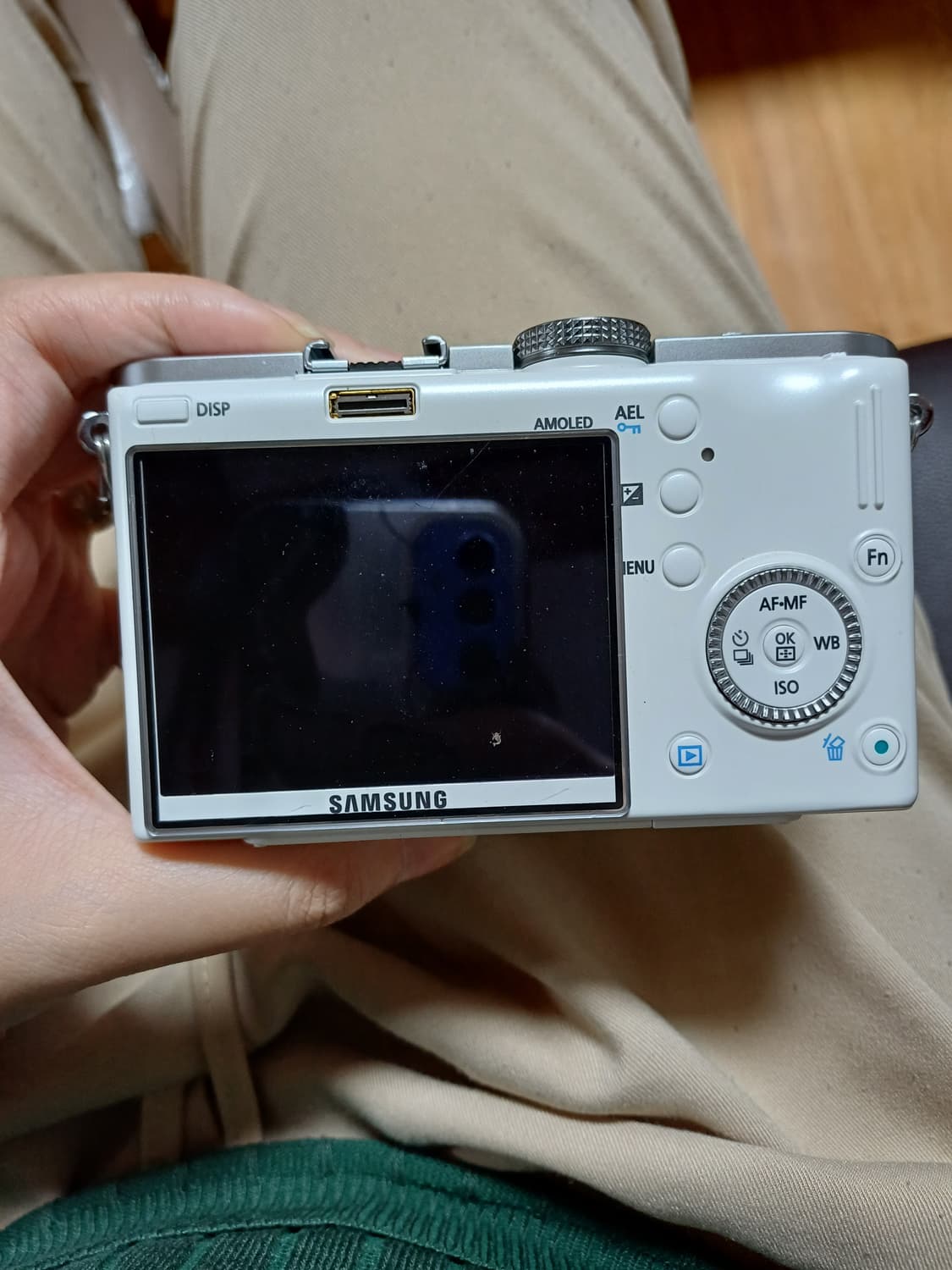 삼성 NX100 디지털 카메라 화이트 작례있음 상품이미지3