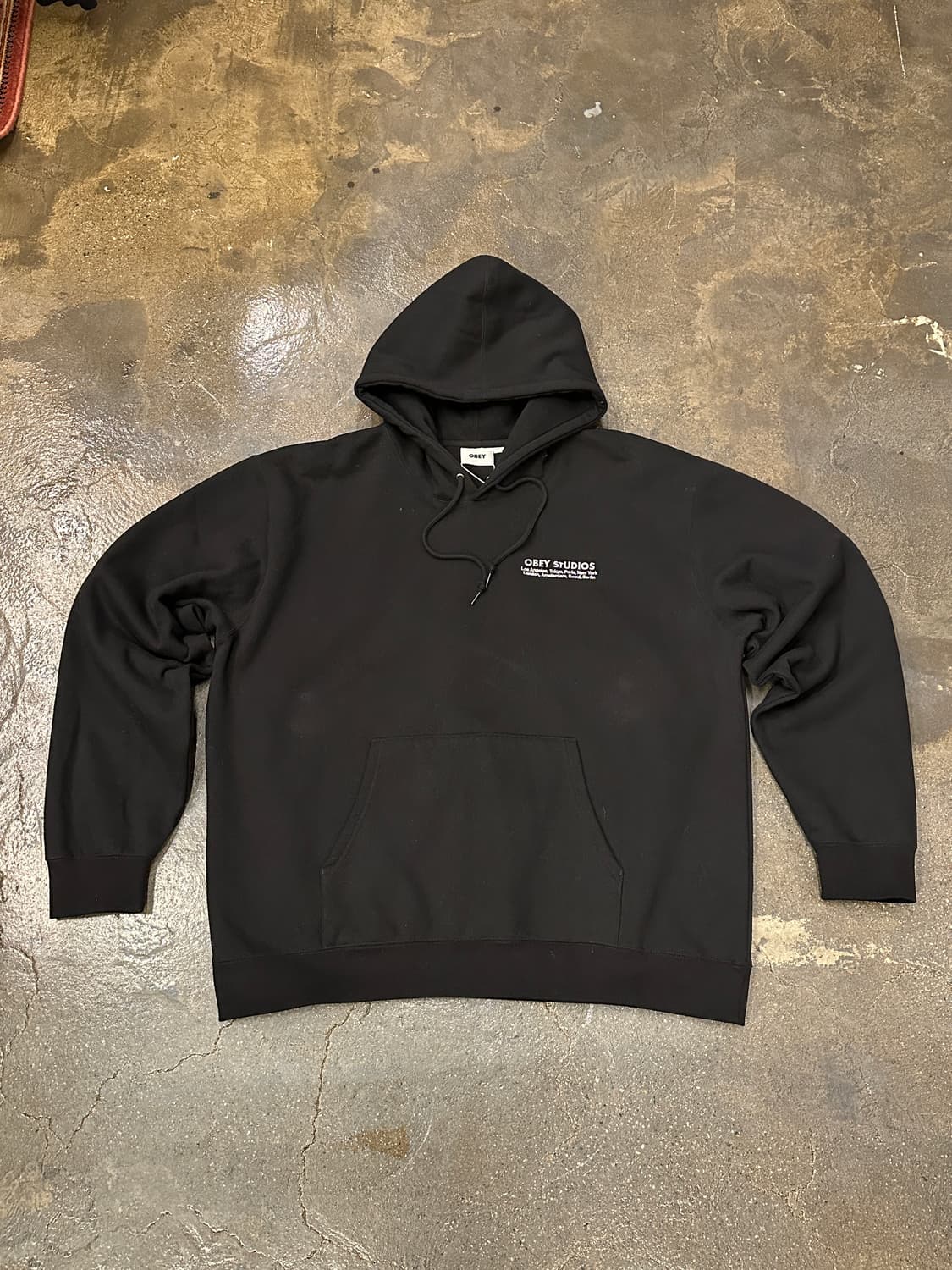 오베이 월드와이드 스튜디오 후드티 XXL 상품이미지1