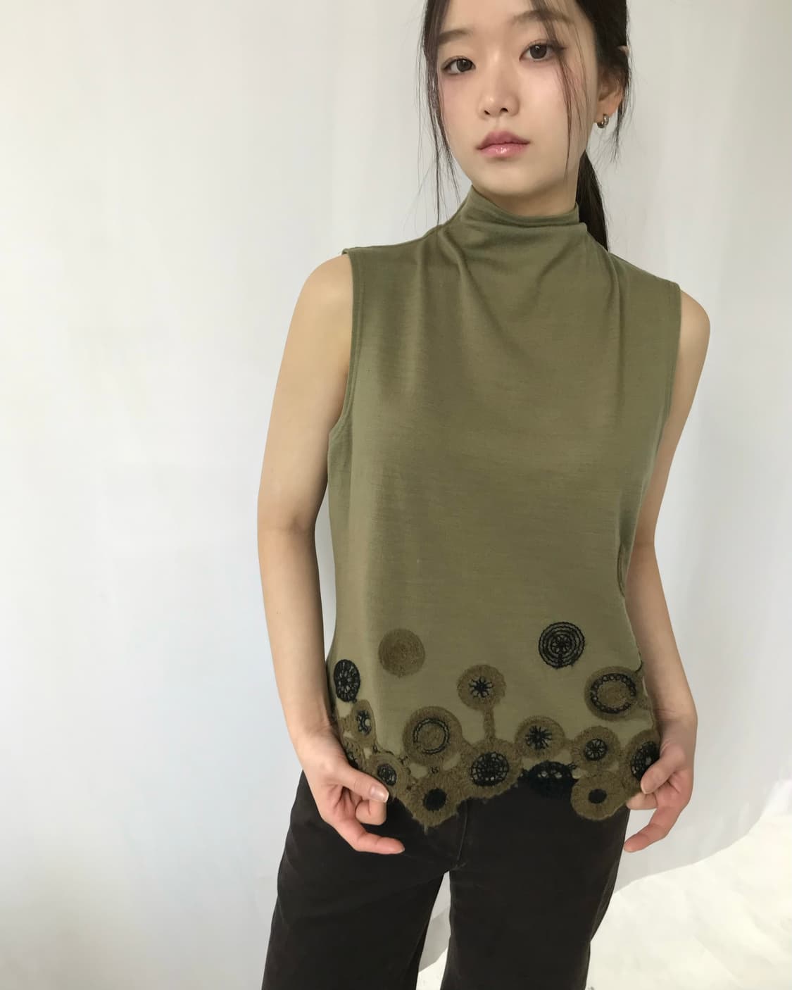 올리브 자수 나시 상품이미지5